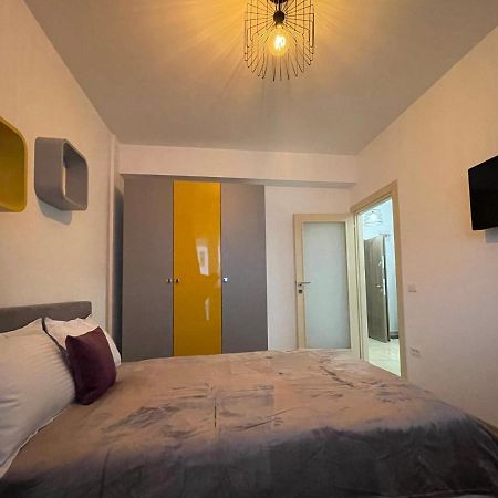 Luxury Q Residence Near Center Iasi Exterior foto